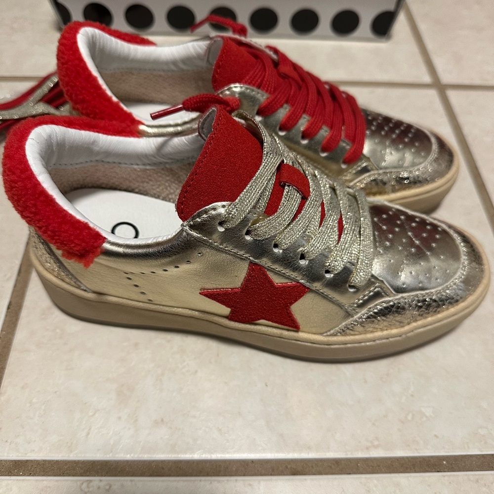 Metallic Gold + Red sneakers Bks Brand.